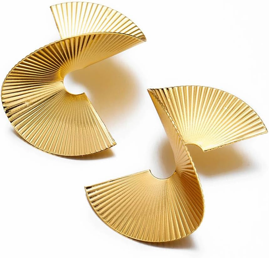 Gold Geometric Earrings Exaggerated Statement Earrings Punk Stylish Sectored Twisted Earring Jewelry for Women