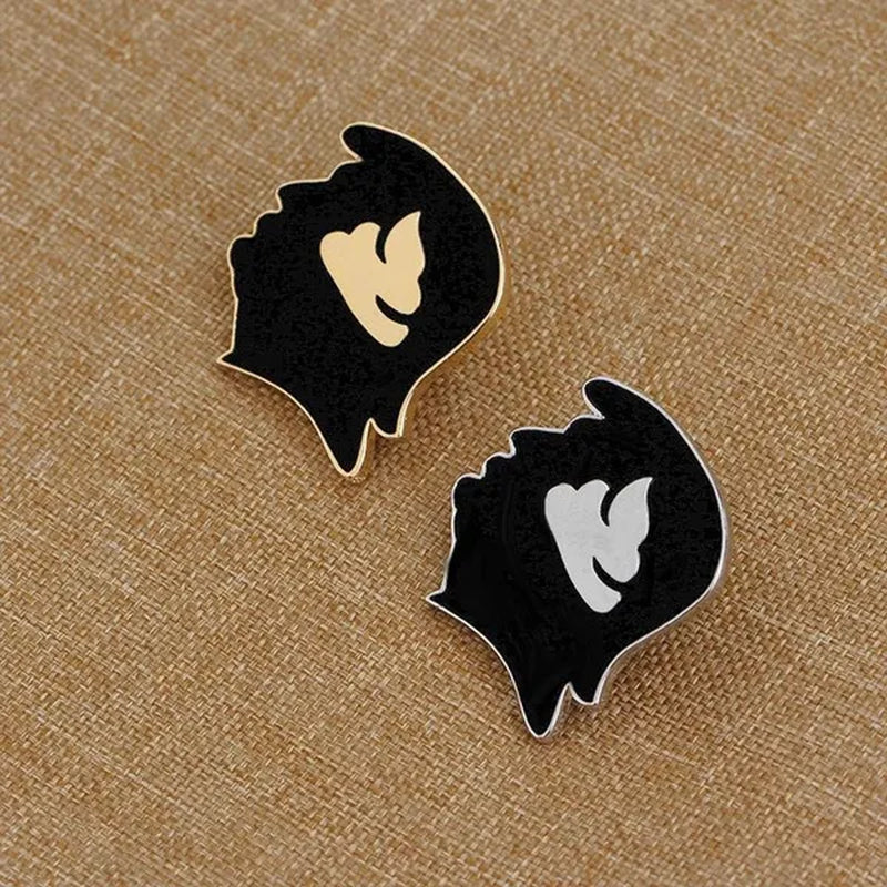 New Punk Black Enamel Brooch Pin Trump Shithead Denim Jacket Pins Bag Hat Decoration