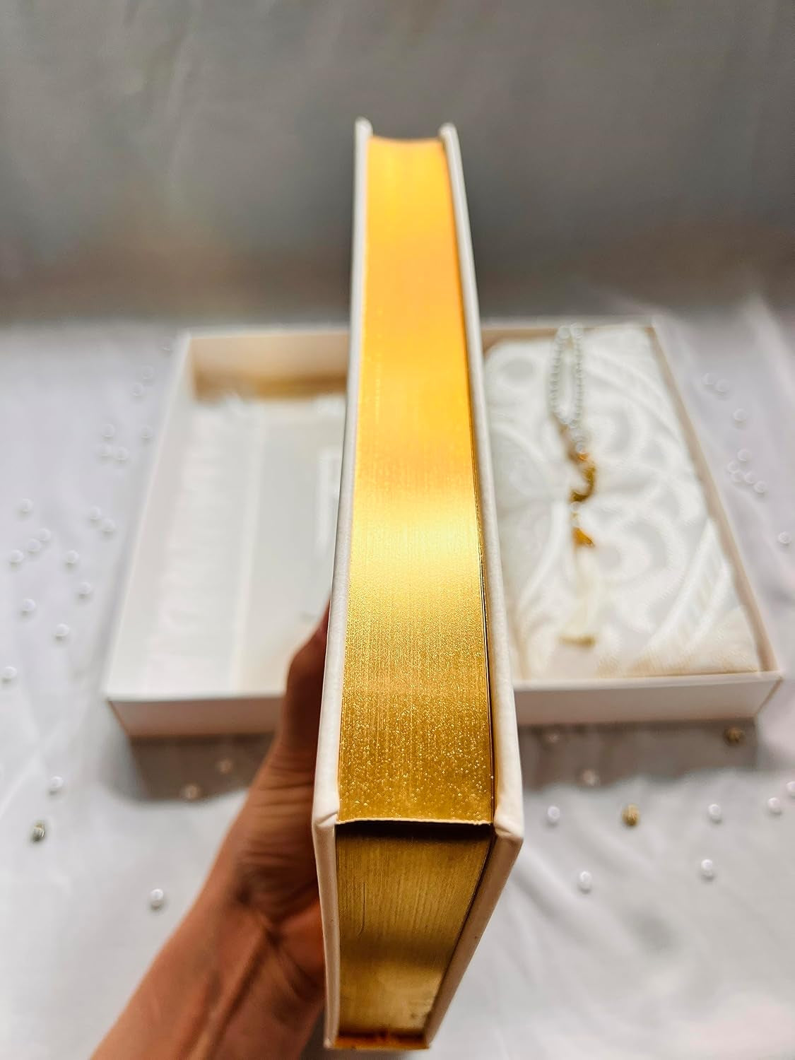 Quran Size:9.4*6.7 İnch/24*17Cm Great Ramadan Gifts for Muslim Men,Women,Child(White,Quran)