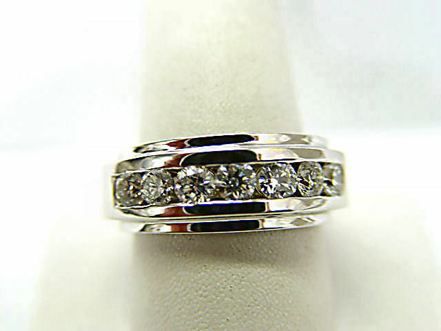 DIAMOND 7 ROUND BRILLIANT SHAPE MENS CHANNNEL SET DIAMOND MEN MEN'S DIAMOND