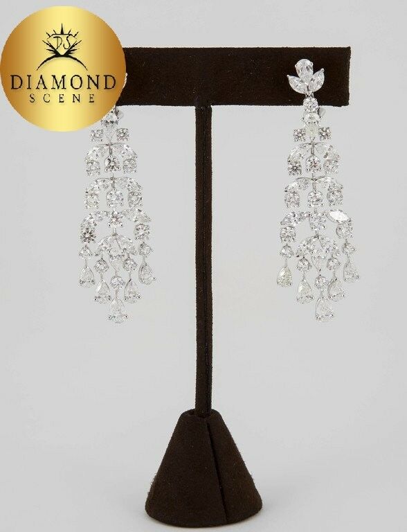 Classic Diamond Gold Chandelier Earrings 15.18 carats of beautiful F VS 18 k