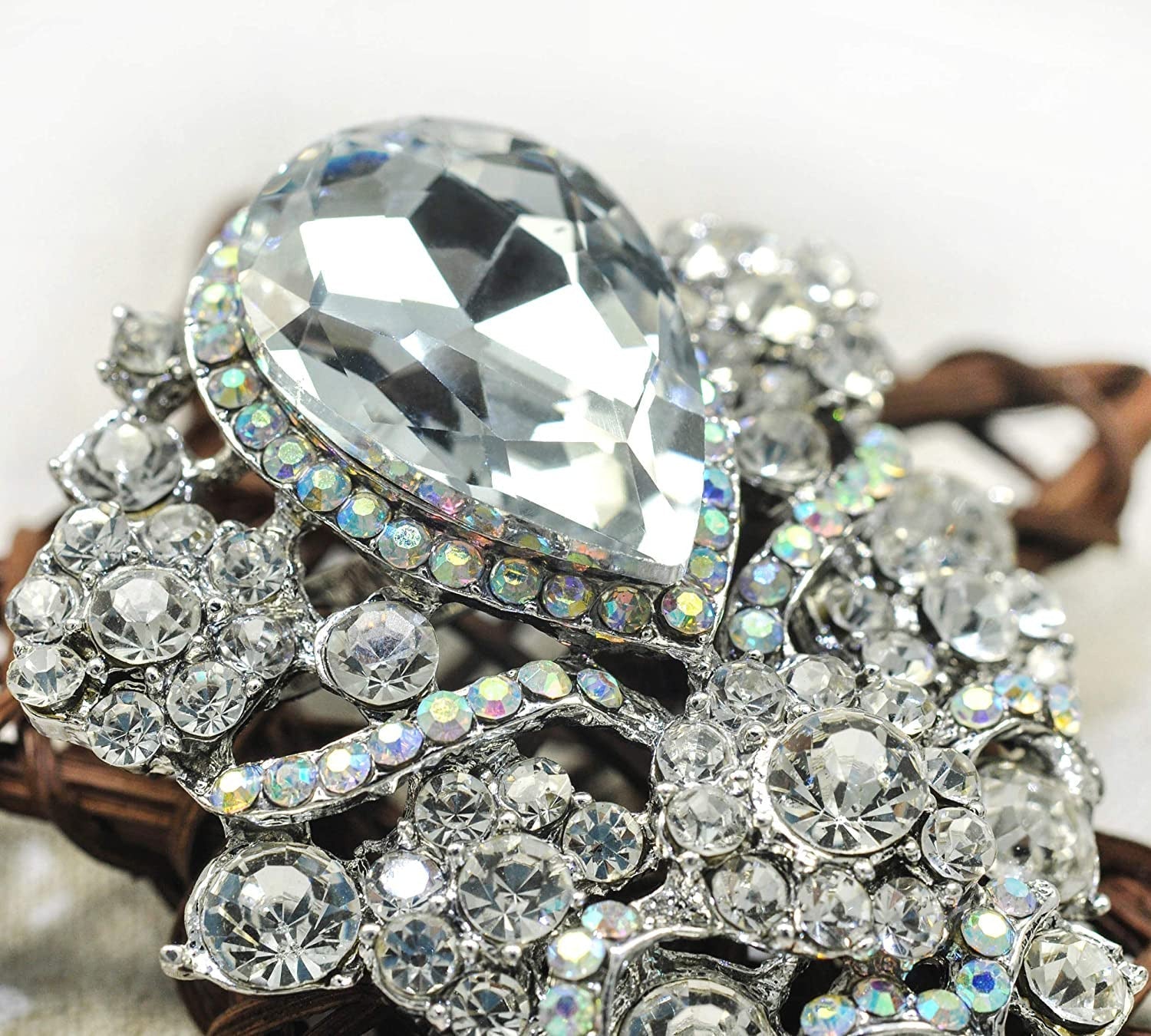 Women'S Austrian Crystal Silver-Tone Bouquet Flower Teardrop Large Gorgeous Broo