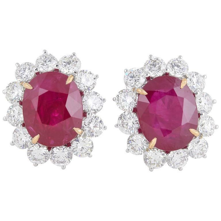 15.10 carats of natural Ruby 5.65 of F color VS clarity round brilliant diamond