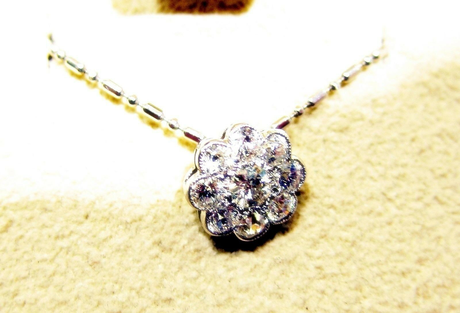 DIAMOND ROUND BRILLIANT CLUSTER PENDANT INCLUDED CHAIN