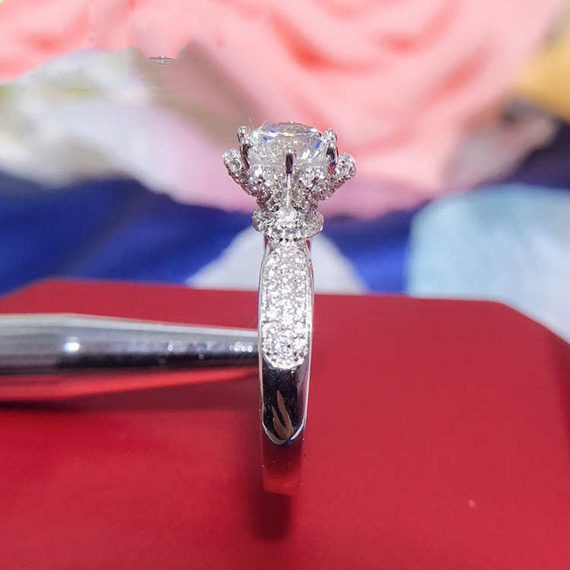 Platinum Imported Moissanite D Color Ice Queen Sunflower Diamond Ring