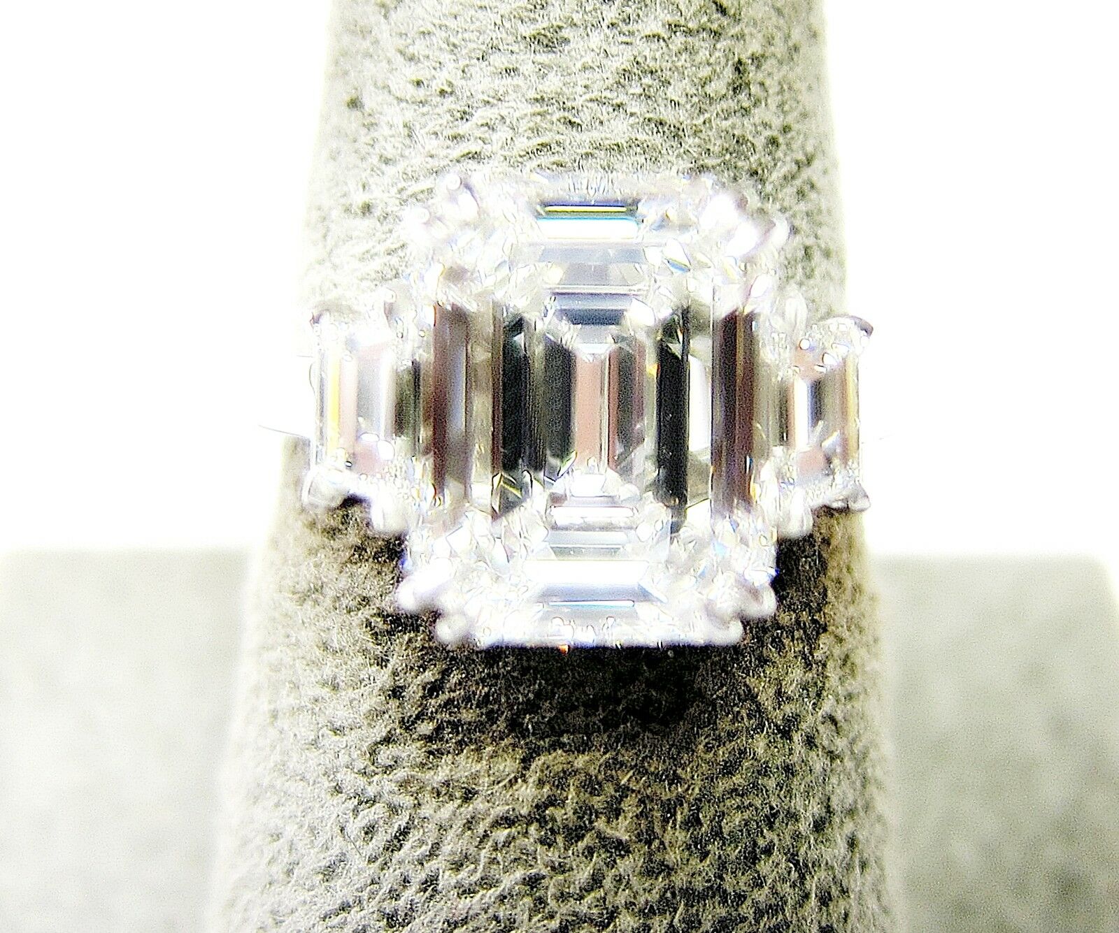 F COLOR VS1 CLARITY EMERALD SHAPE SET TWO TRAPEZOID ENGAGEMENT RING