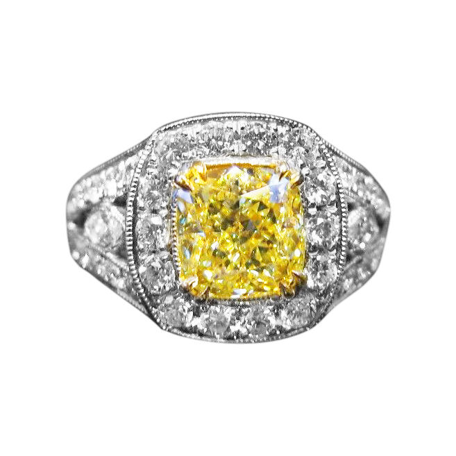 GIA CERTIFIED FANCY YELLOW DIAMOND CUSHION SHAPE DIAMOND ENGAGEMENT RING