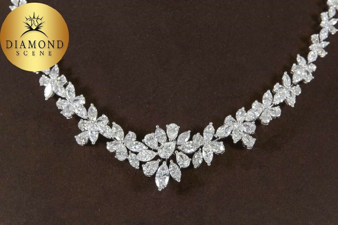 Elegant Diamond Necklace 28.05 carats of F/G color VS clarity diamond 18 k gold