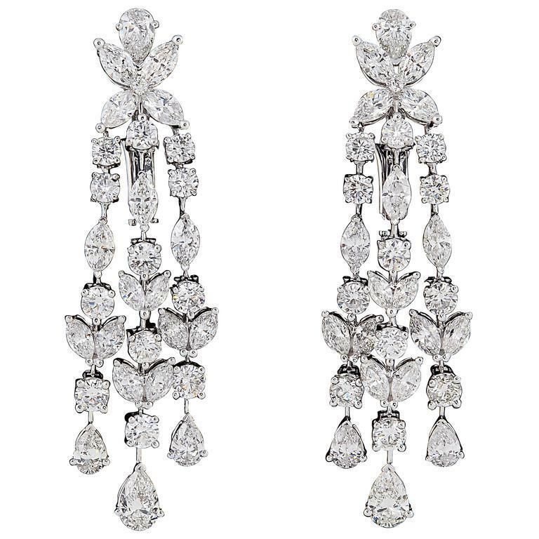 Diamond Chandelier Earrings 12.36 carats of high quality F/G color VS1/2 18 k