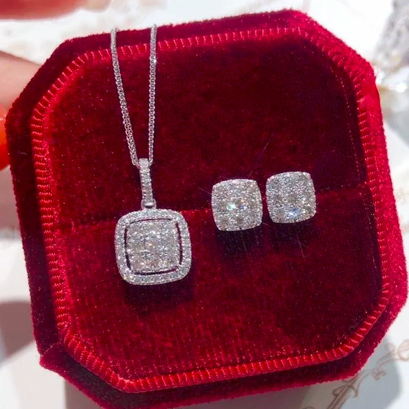 jewelry items  six pieces set