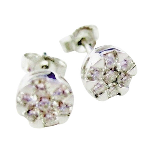 DIAMOND STUD EARRING WITH 14 TOTAL DIAMOND PRONG