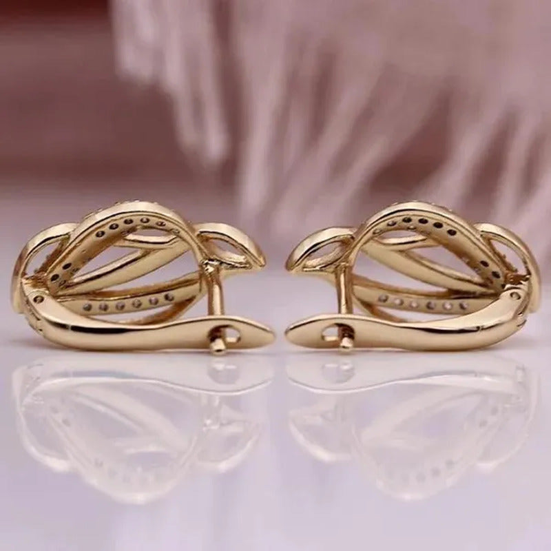 Trendy 18K Gold Diamond Infinity Earrings for Women Bridal Wedding Huggie Earrin