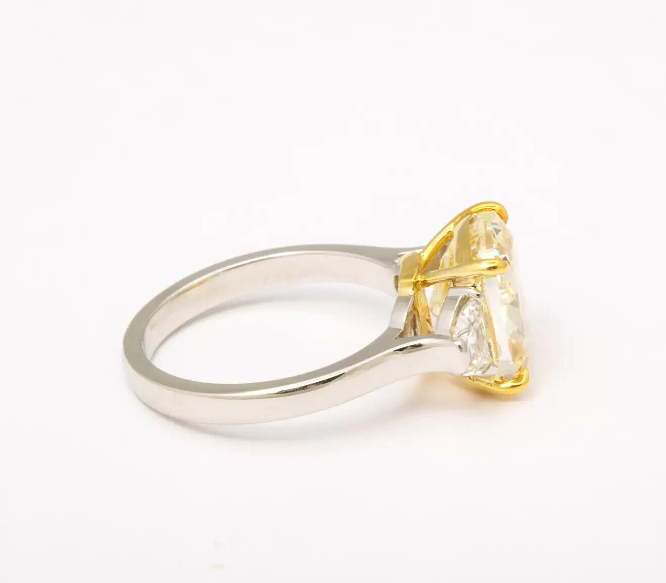 5 carat Yellow Diamond Ring Gia
