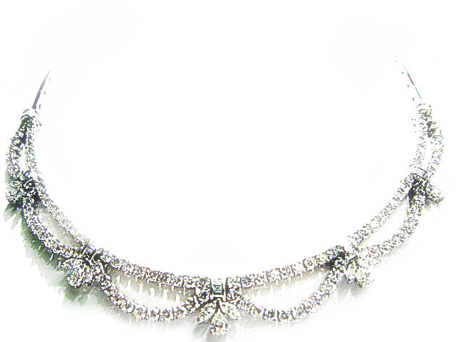 DIAMOND PEAR MARQUISE BAGUETTE ROUND BR NECKLACE 17.65 CTTW 18 K WHITE GOLD