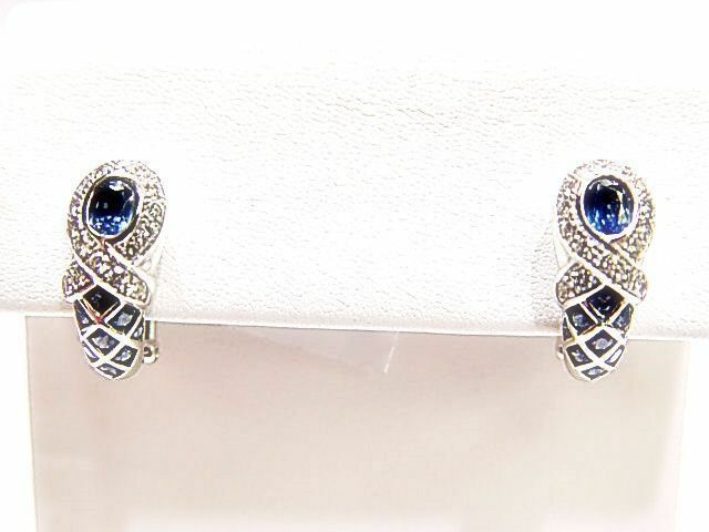 PAIR OF EARRING SET WITH OVAL AND ROUND SHAPE LIGHT BLUE SAPPHIRE ROUND SHAPE
