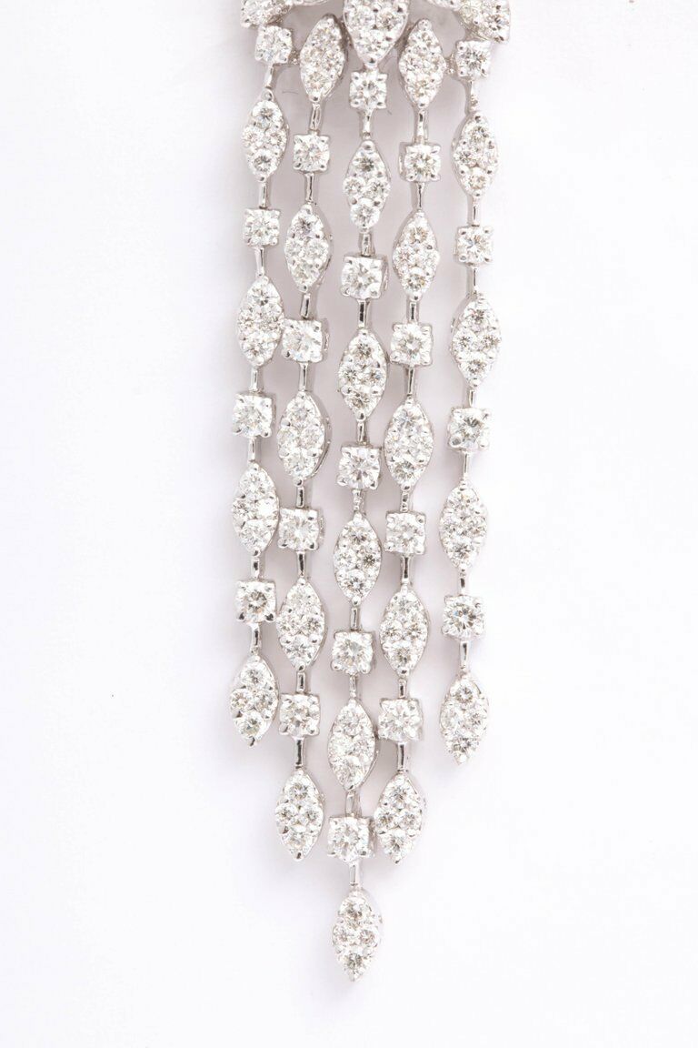Classic Diamond Dangle Earring