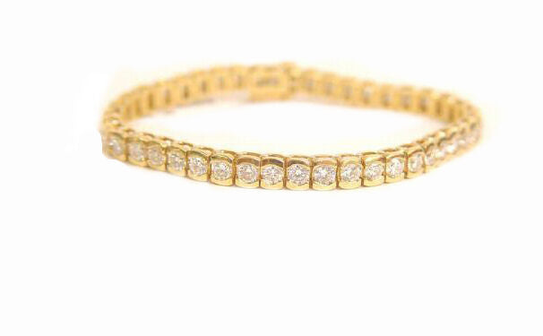 ROUND BRILLIANT CUT DIAMOND TENNIS BRACELET BEZEL SET