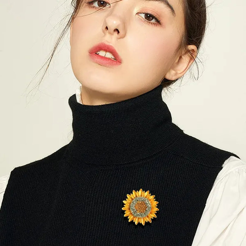 1PC Exquisite Sunflower Brooch Woman Party Wedding Metal Diamond Flower Brooches Gift