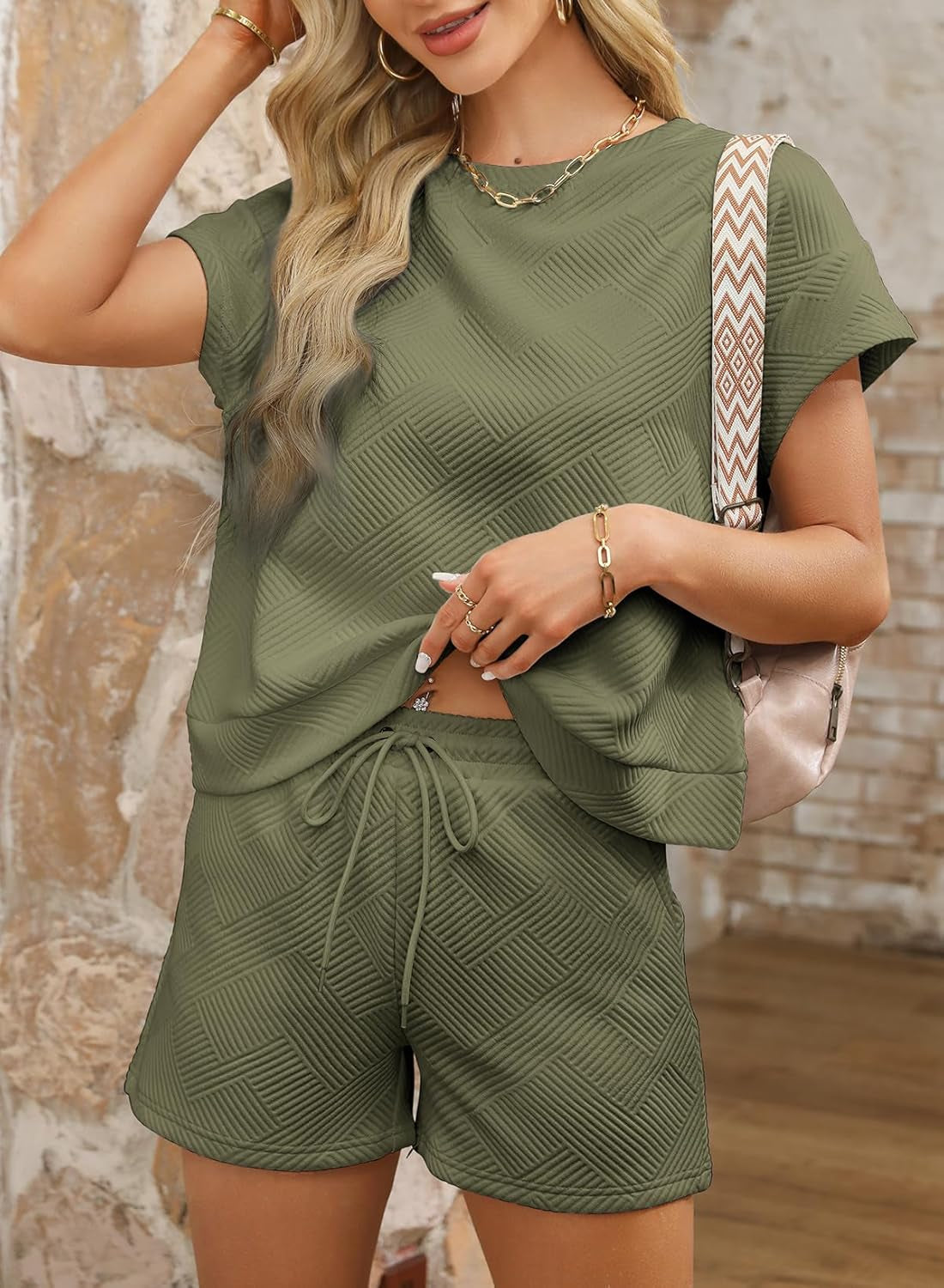 Women'S 2 Piece Outfits Sweatsuit Casual Short Sleeve Pullover Tops and Drawstring Shorts Pants Lounge Sets