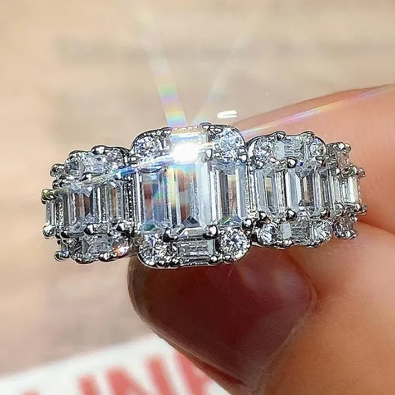 925 Sterling Silver Claw Setting Square Cut AAA Zircon and Diamond Rings for Women Engagement Party Fashion Accessories