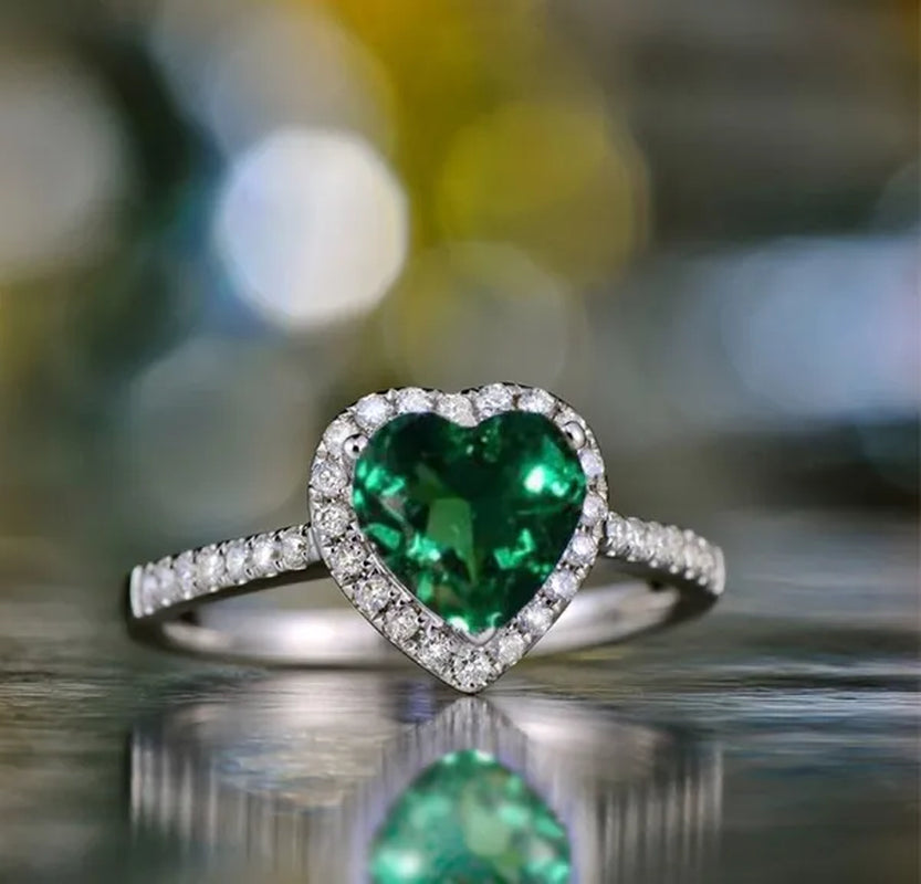 NEW 925 Sterling Silver Green Heart AAA CZ Czircon Lady Wedding Ring