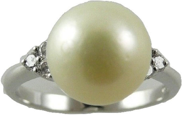 South Sea Creamy White 10Mm Pearl Ring 18K White Gold and Diamonds