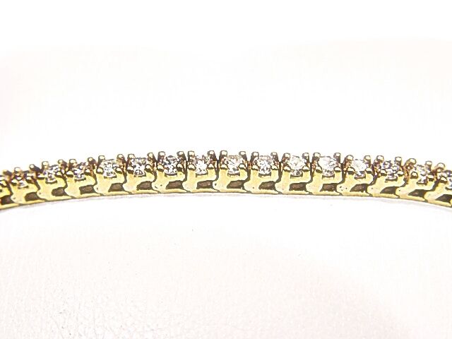 ROUND BRILLIANT CUT DIAMOND 4 PRONG SET TENNIS BRACELET