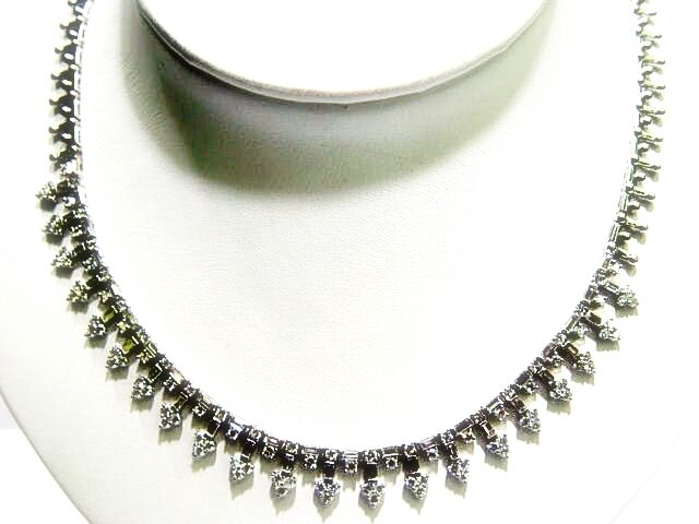 DIAMOND ROUND BRILLIANT BAGUETTE SHAPE NECKLACE