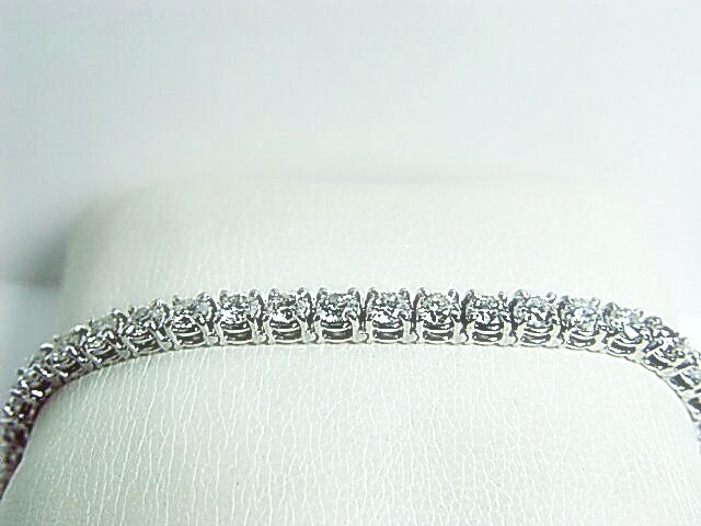 DIAMOND ROUND BR SHAPE PRONG SET TENNIS BRACELET 33 SHAPE STONE SET DIAMOND