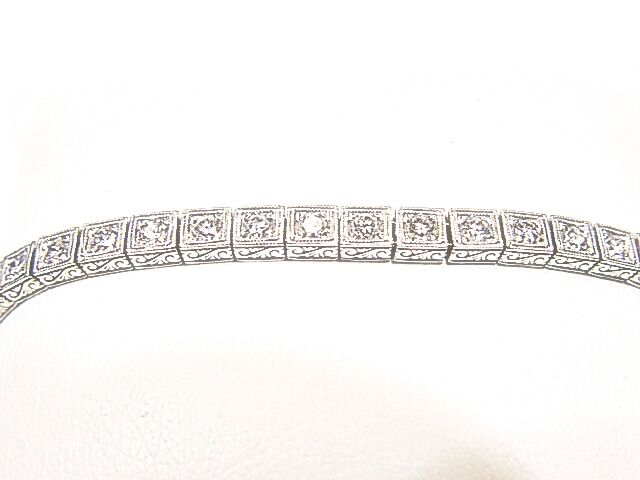34 DIAMOND ROUND BRILLIANT CUT DIAMONDS 4 PRONG SET BOX SET TENNIS BRACELET