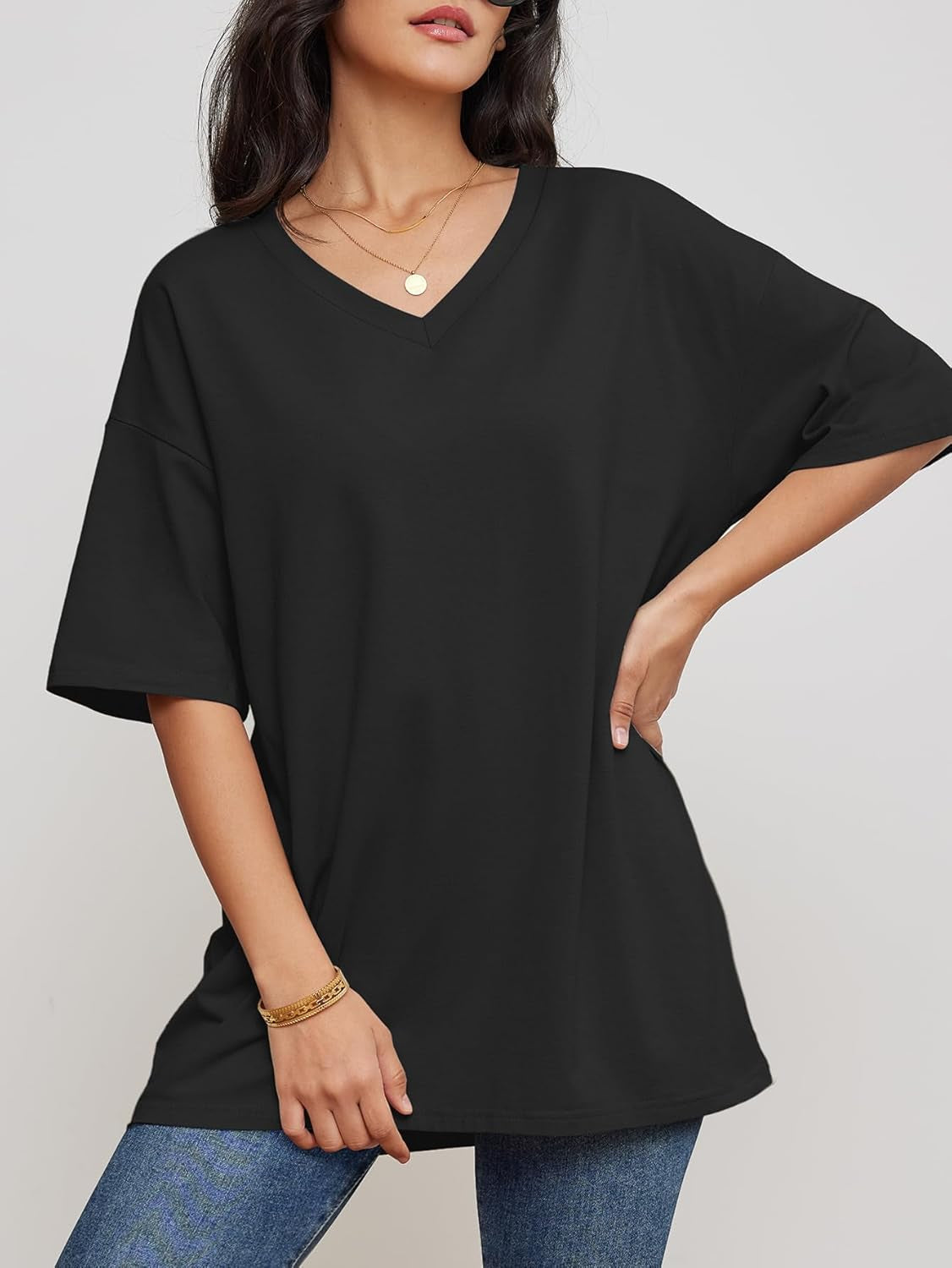 Womens Summer Oversized Shirts V Neck Business Casual Workout Tops Beach Vacation 2025 Gym Clothes