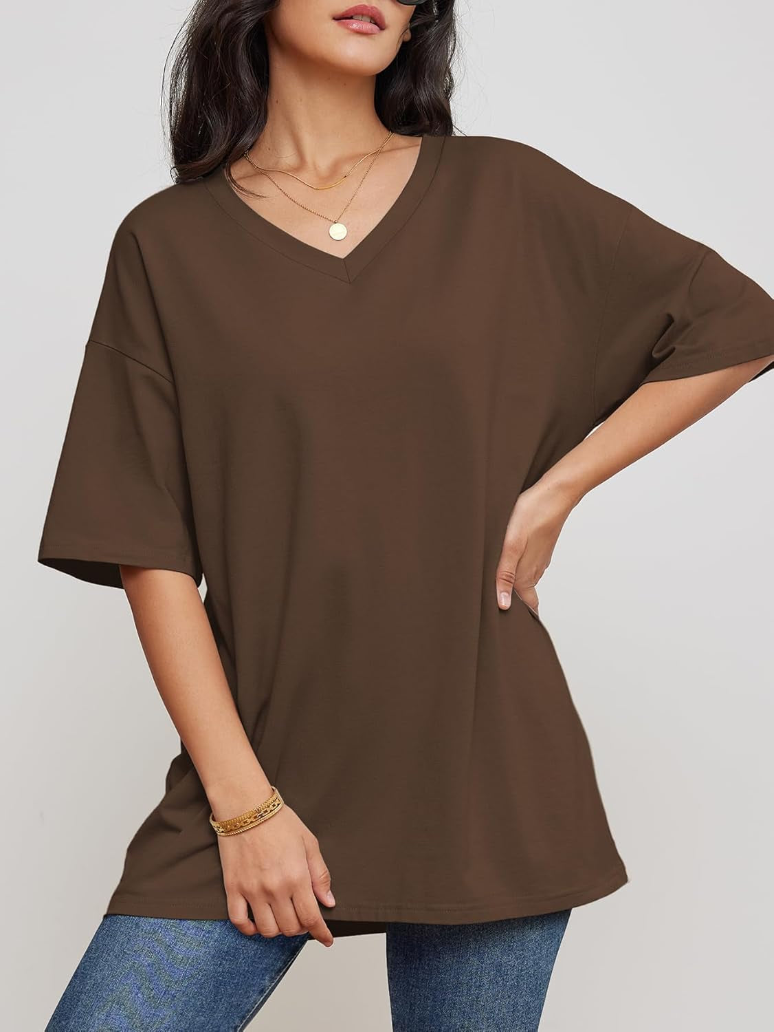 Womens Summer Oversized Shirts V Neck Business Casual Workout Tops Beach Vacation 2025 Gym Clothes